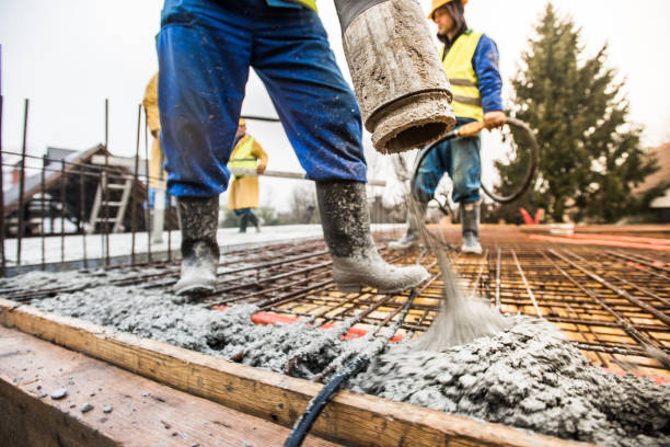 Best Concrete Sidewalk Installation  in Maybrook, NY
